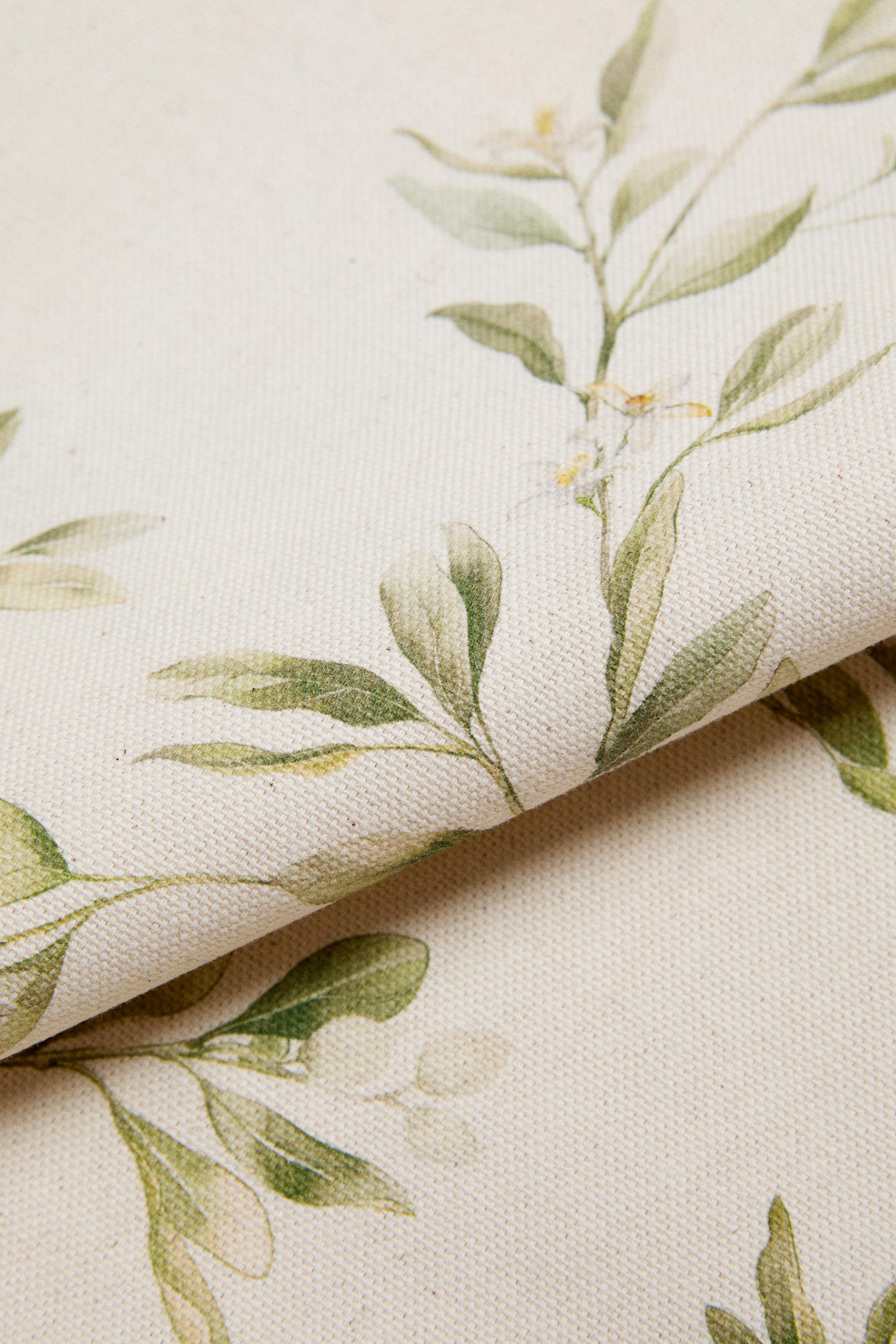 BRANCH AND FLORAL PRINT NAPKINS (PACK OF 2)